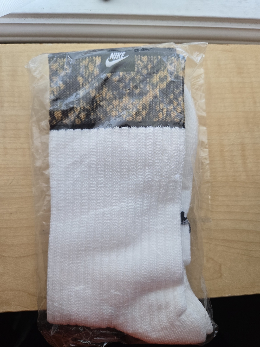 NIKE IVORY SNAKE SKIN SOCKS **BRAND NEW**